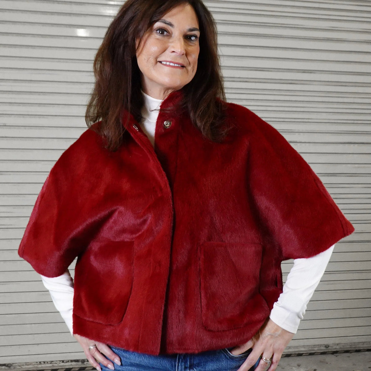 Ivy Jane Megan faux fur capelet in Scarlet