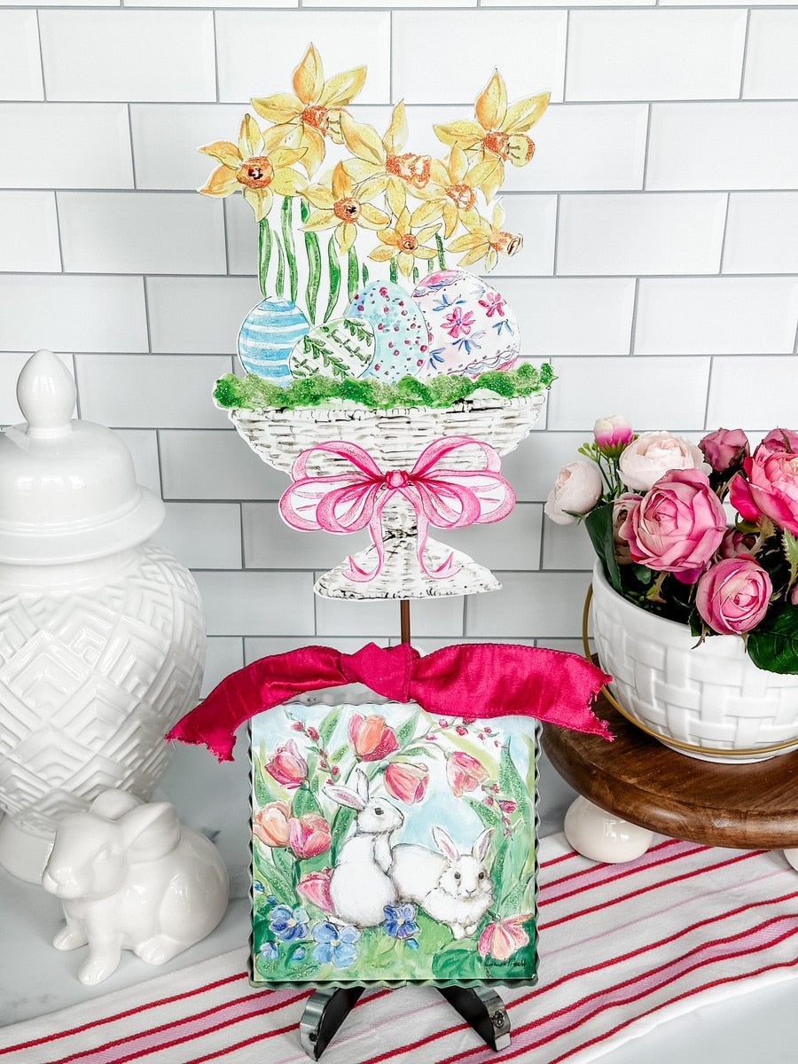Beck's Daffodils stake with a daffodil flower silhouette on white background