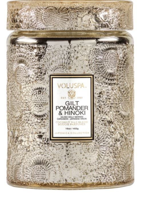 Large jar candle with natural wick in neutral tone