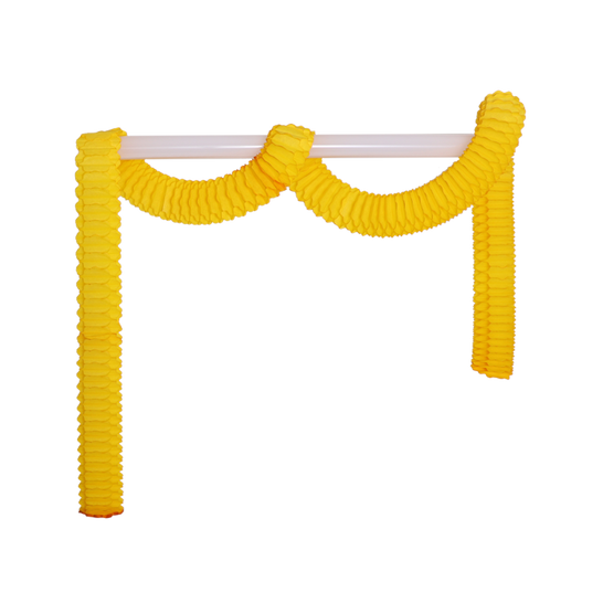Streamer Garland with bright colors made from sustainable paper.