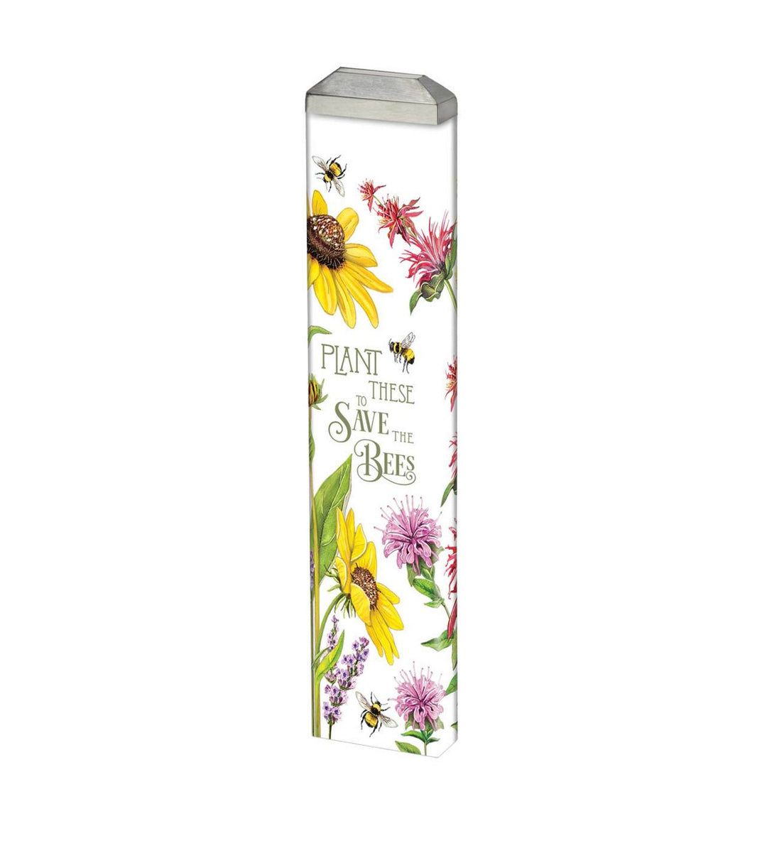 Mini art pole measuring 13 inches with a 3-inch diameter.