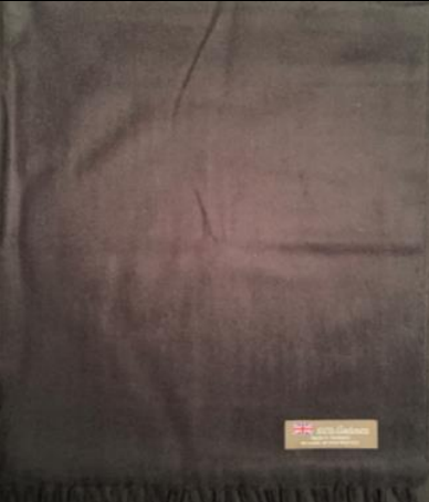 Dark grey 100% cashmere scarf with fringe and a small Union Jack label.