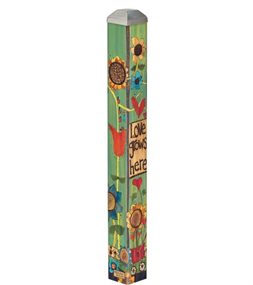 Mini art pole with a square cross-section measuring 16 inches in height.