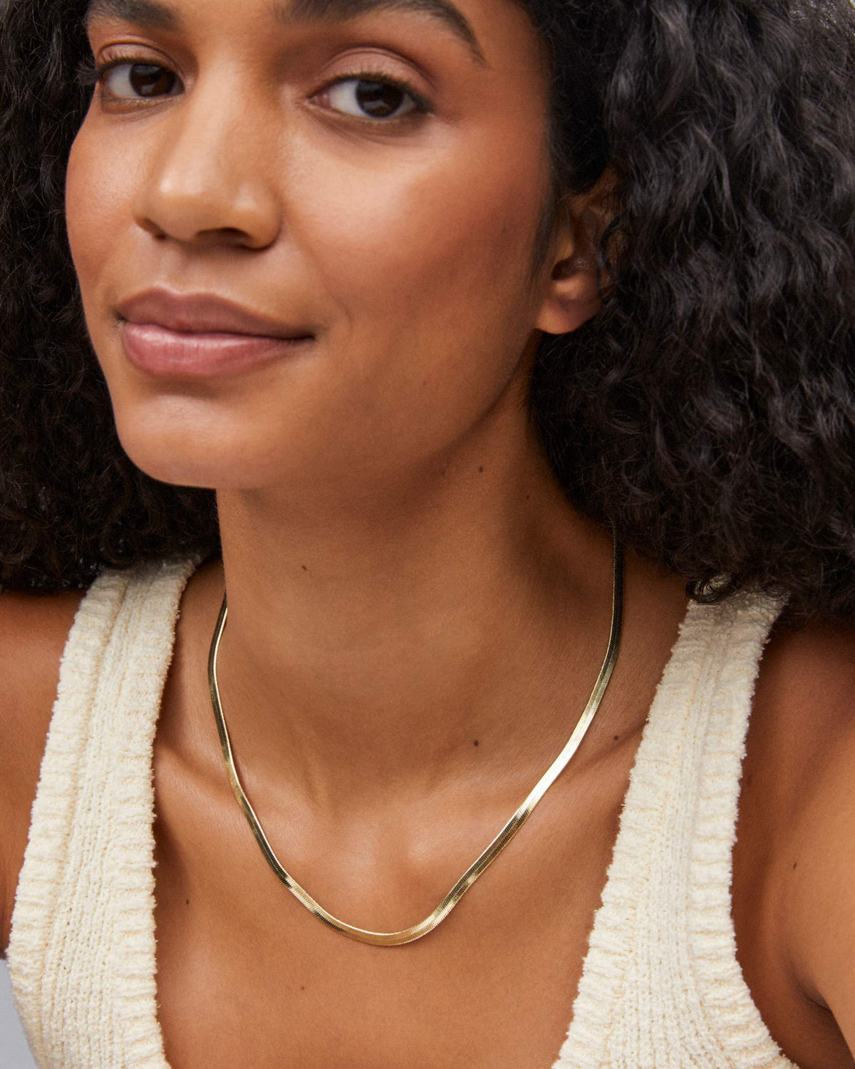 Kassie Chain Necklace in herringbone pattern with lobster clasp