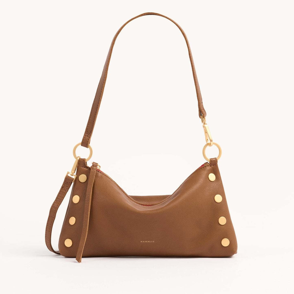 Kyle bag in black leather with detachable crossbody strap.