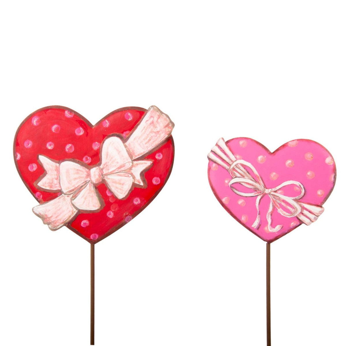 Stakeable wall hanging featuring a polka dot hearts pattern on fabric.