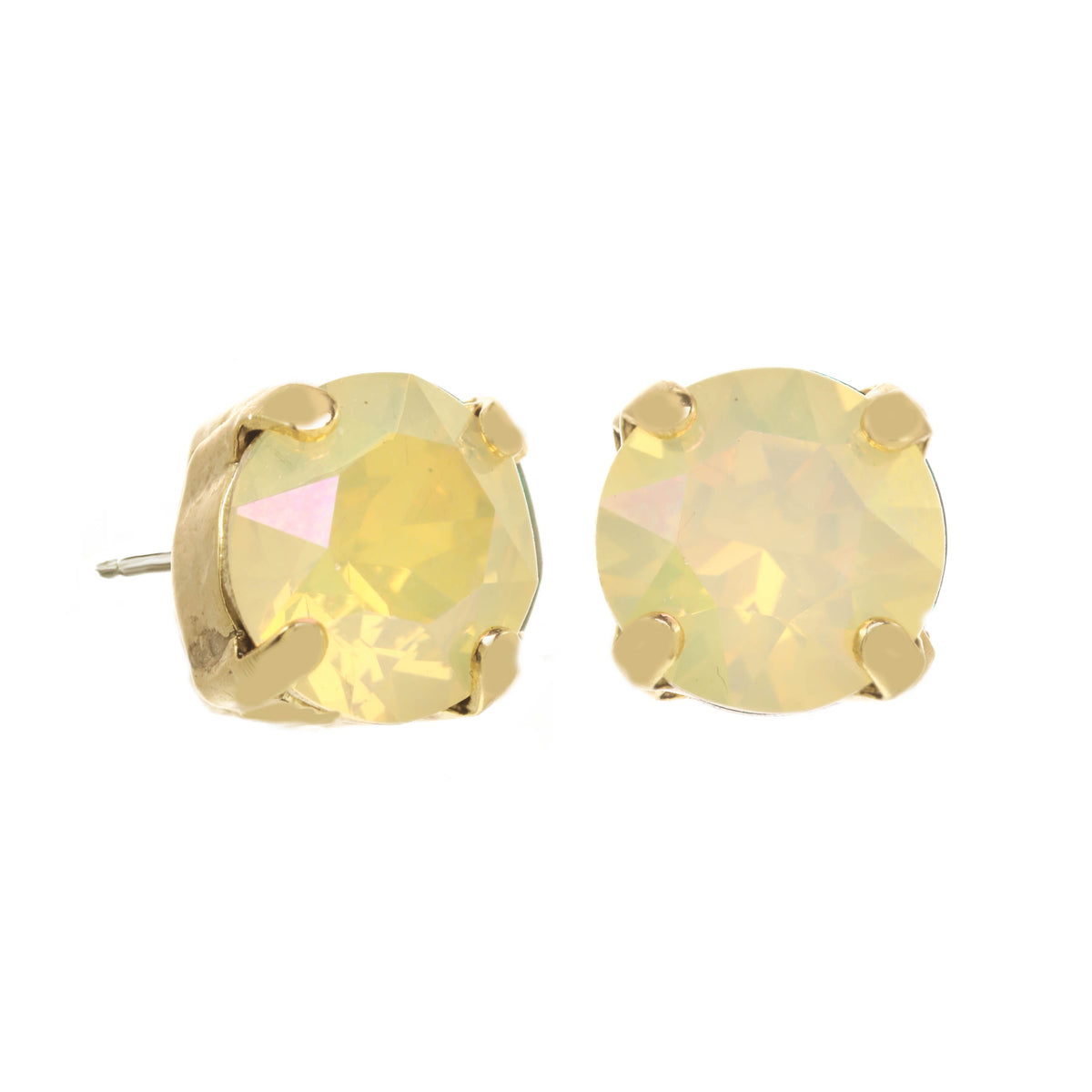 Antique gold plated brass stud earring with an 8mm clear crystal.