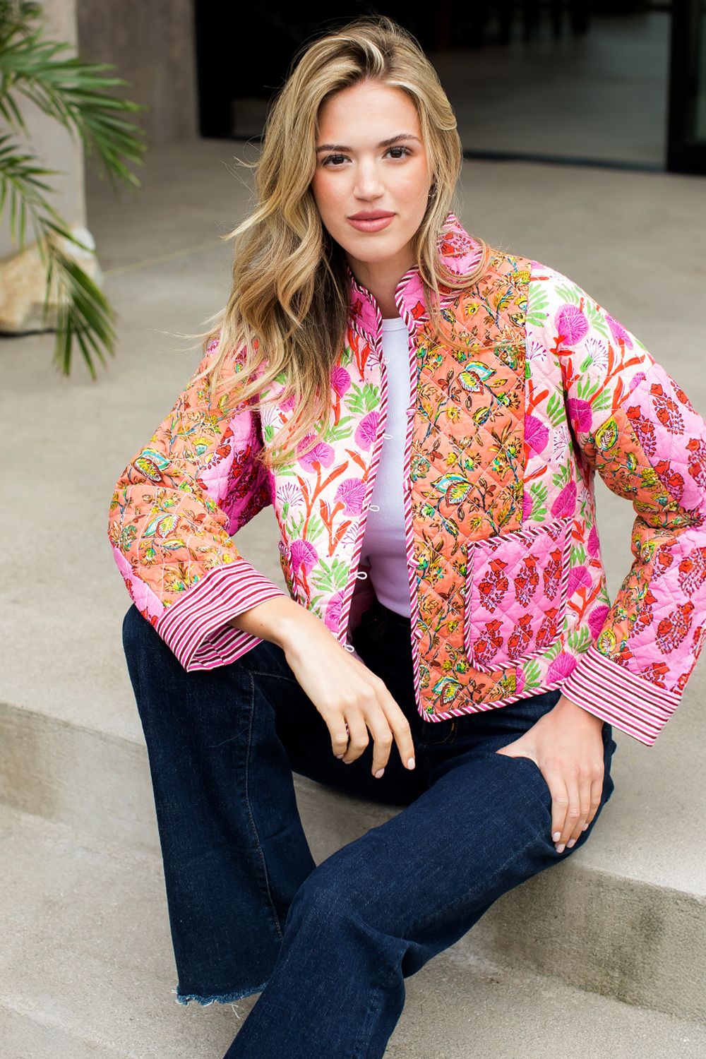Elianna patchwork quilted jacket in woven cotton with polyester filling.