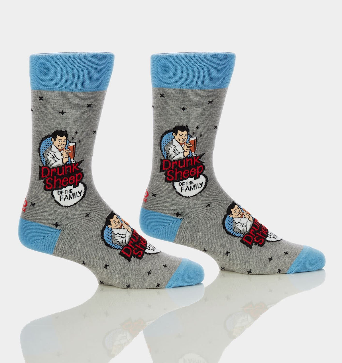 Men's crew sock in dark blue cotton with a white sheep graphic print on the foot.
