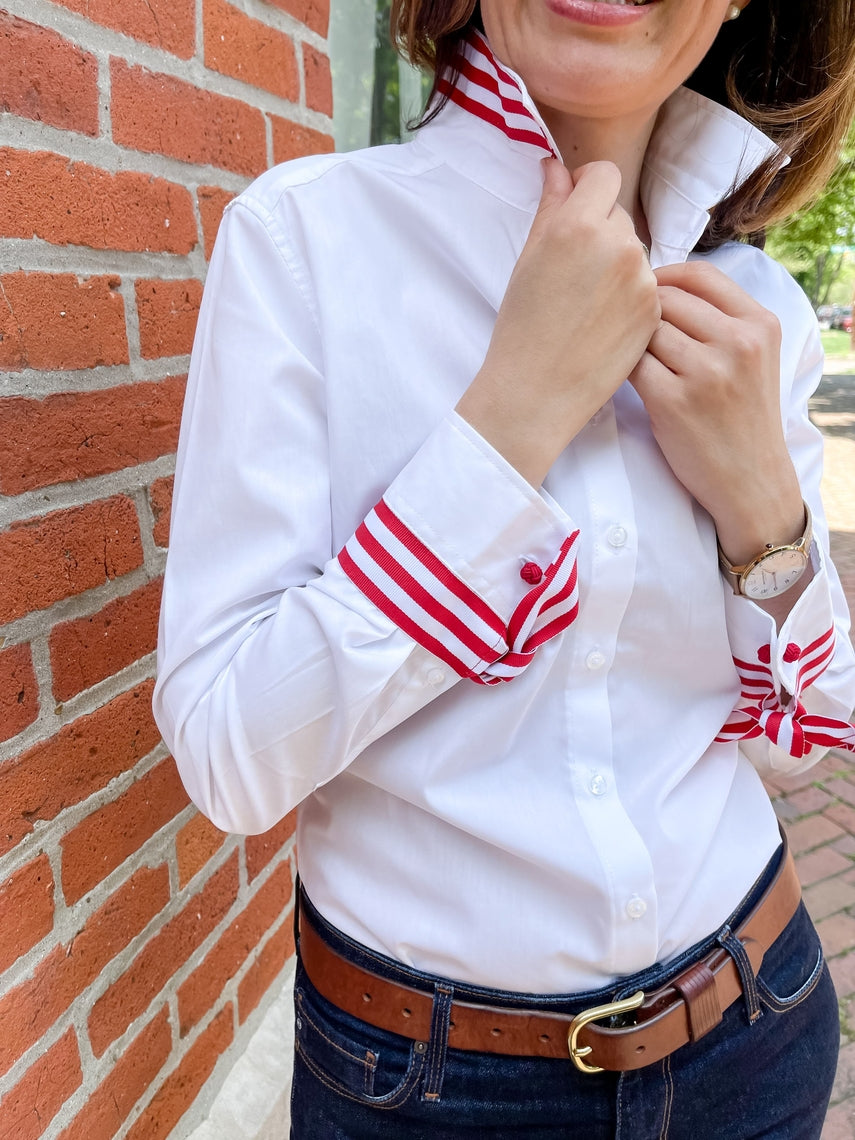 Audrey Ribbon Fc shirt in light blue poplin with a ribbon collar detail and relaxed silhouette.