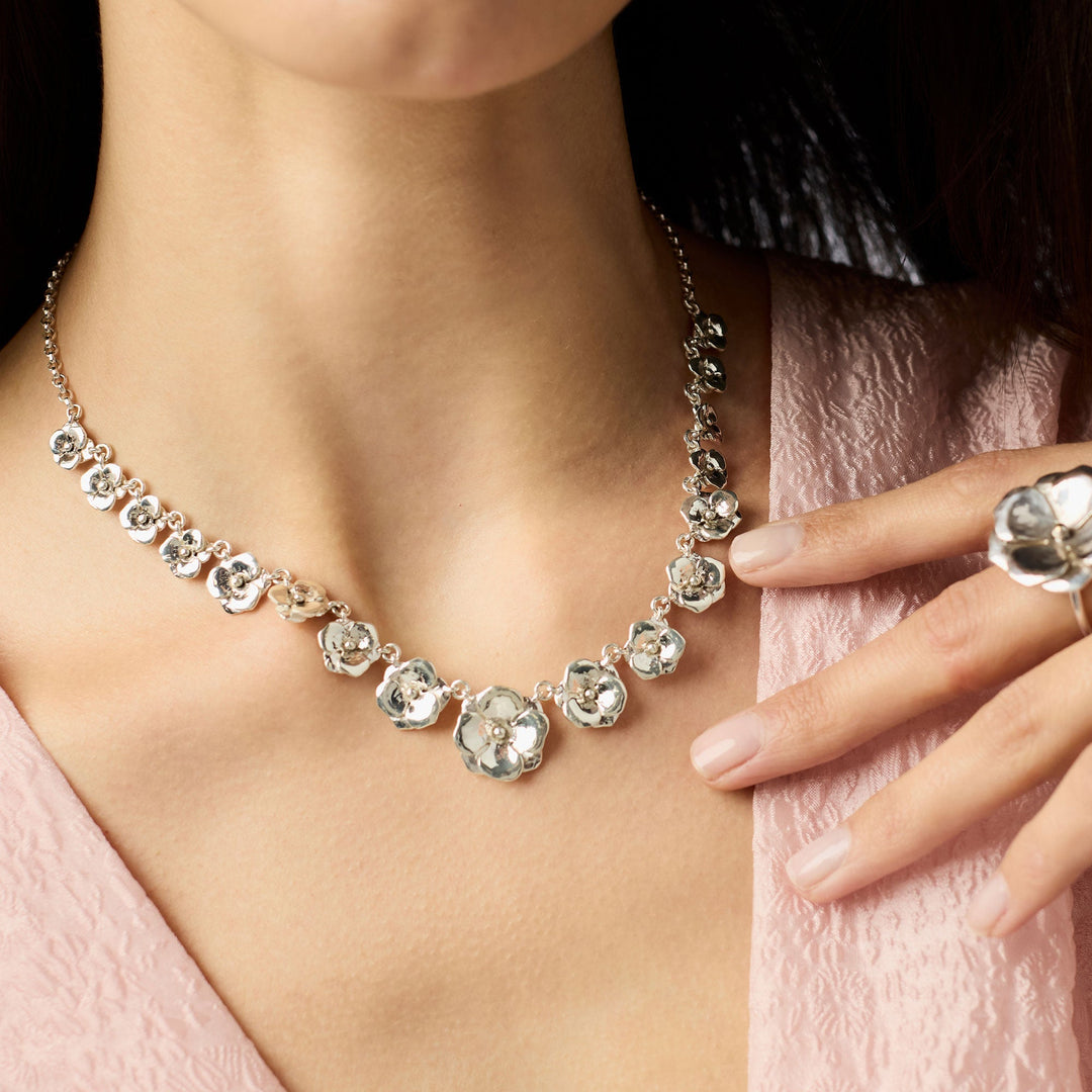 Bloom Demi Necklace Silver