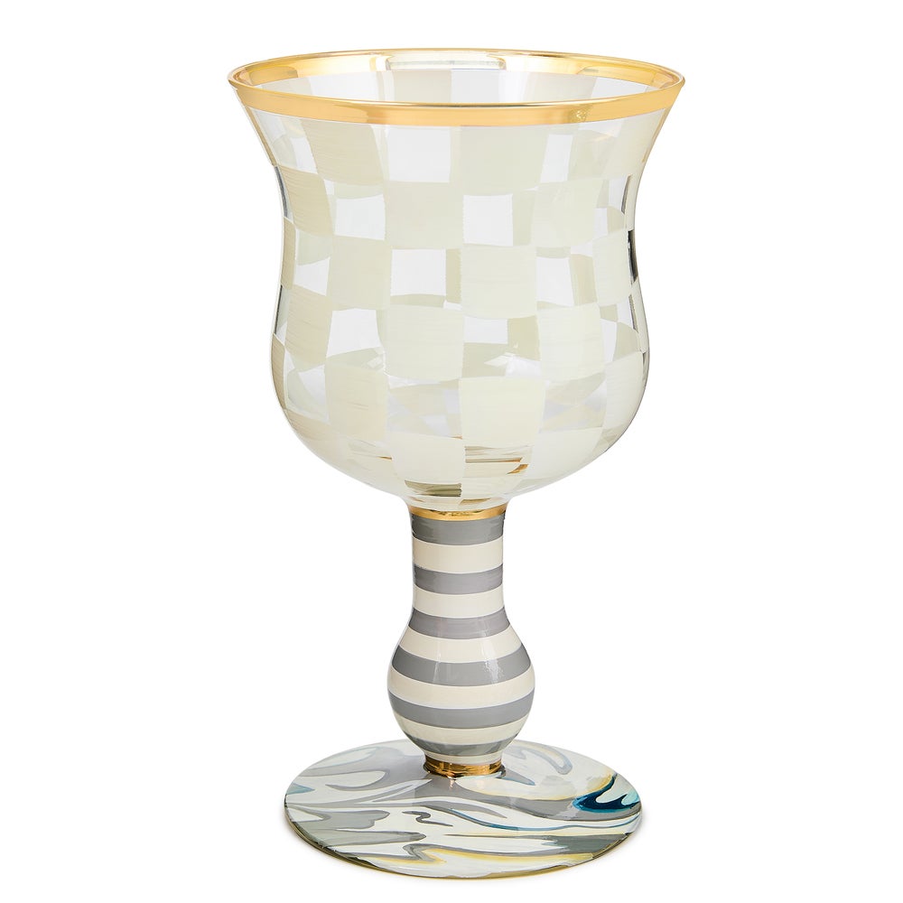Hand-painted mouth-blown wine glass with gold lustre embellishment