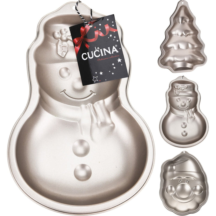 Non-stick Christmas cake moulds in snowman, Christmas tree, and Santa Claus shapes.