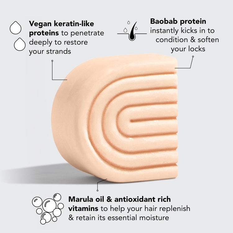 Strengthening Bond Repair Solid Hair Mask bar with Marula oil, Baobab protein, and vegan keratin.