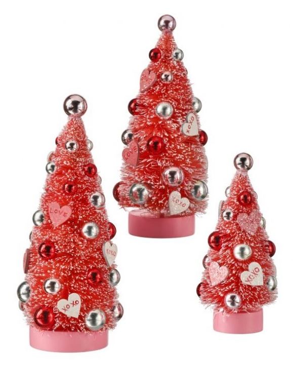 Sisel Love Valentine Tree necklace with a tree-shaped pendant in rose gold finish.