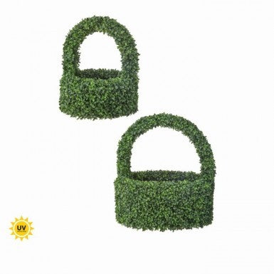 UV Boxwood basket with handle in natural wood finish