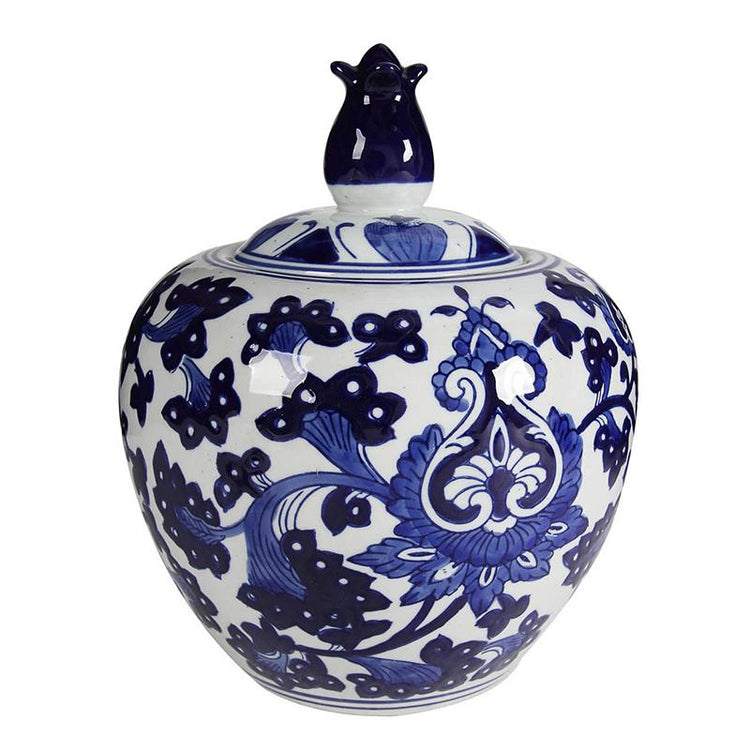Aline Ginger Jar in natural ceramic with a cylindrical shape.