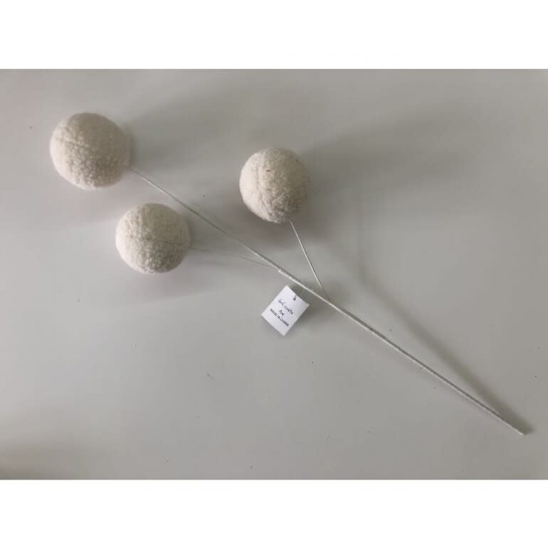 28” Sweater Ball Spray