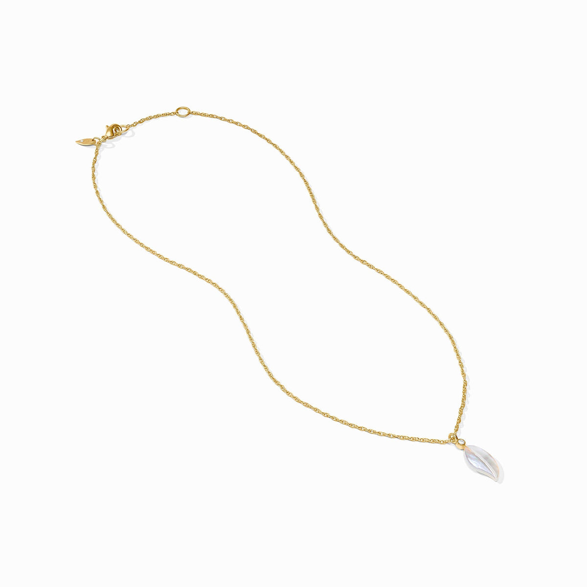 Adjustable Willow necklace with mother-of-pearl pendant on gold plate chain