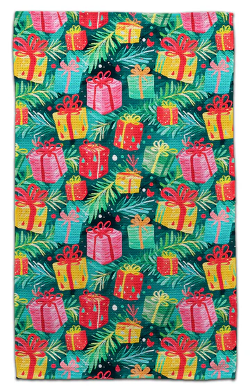 Green waffle weave eco-friendly towel with textured grid pattern
