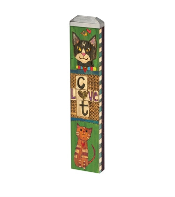 Mini art pole measuring 13 inches with a 3-inch diameter.