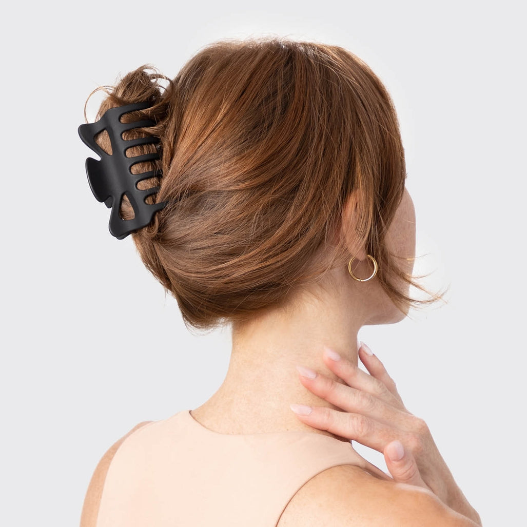 Matte recycled plastic hair clip measuring 8.5cm length with easy grip finish
