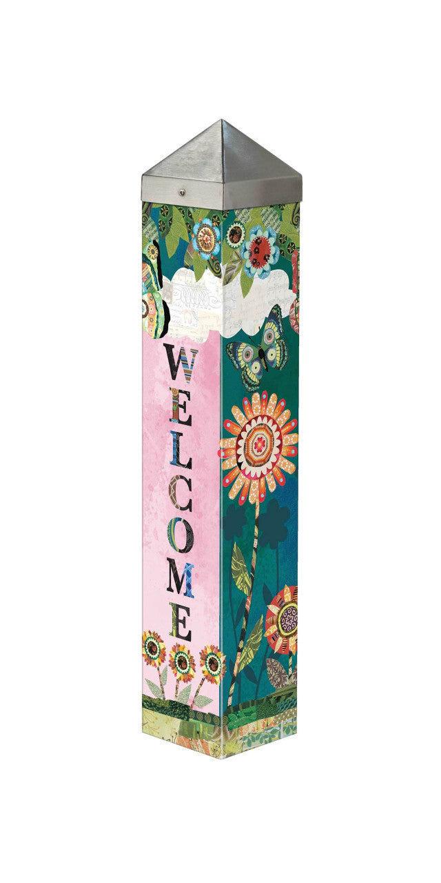 Black square art pole with a smooth finish