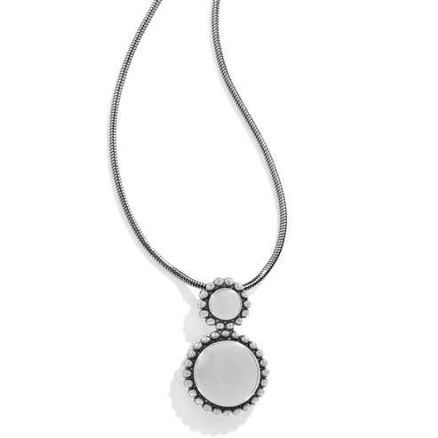 Adjustable silver-plated necklace with a crystal pendant featuring a twinkle duo pattern.