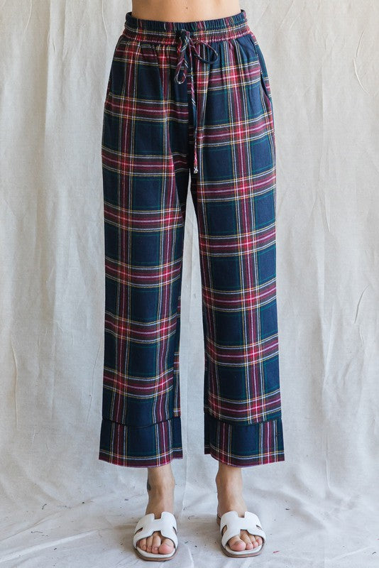 Unlined Briella checkered rayon pajama set with short sleeves and relaxed fit