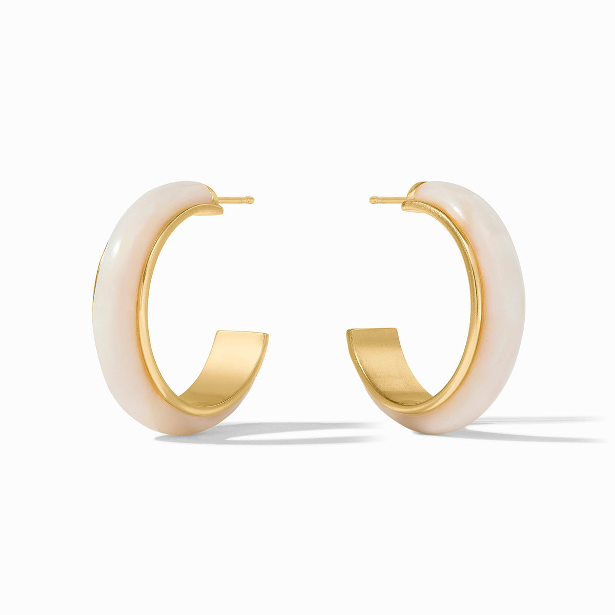 Carnaby Hoop earrings in 24K gold plate with white acetate accents.