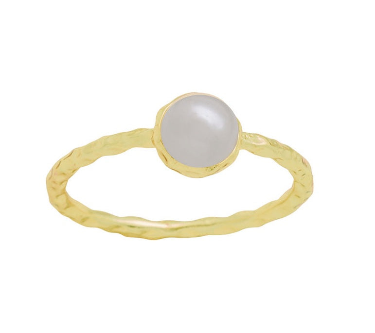 Round pearl gold layers ring with elegant stacked bands