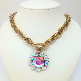 Fashion Crystal Pendant on Chunky Chain Necklace