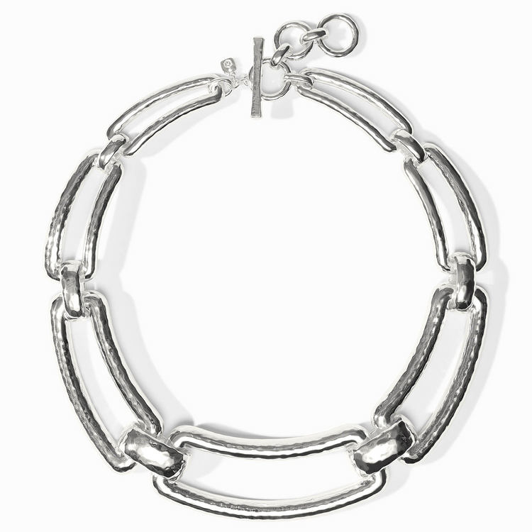 Sahara Collar Necklace in silver featuring large, hammered-texture oval links and a toggle clasp.