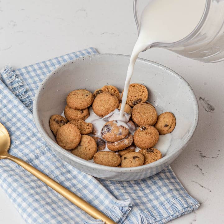 Rainbow Dot Chocolate Chip Cookie Pint Jar