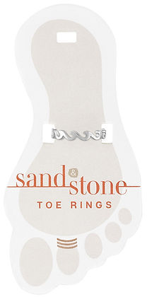 Silver wave-shaped Sand & Stone toe ring displayed on a foot-shaped card.