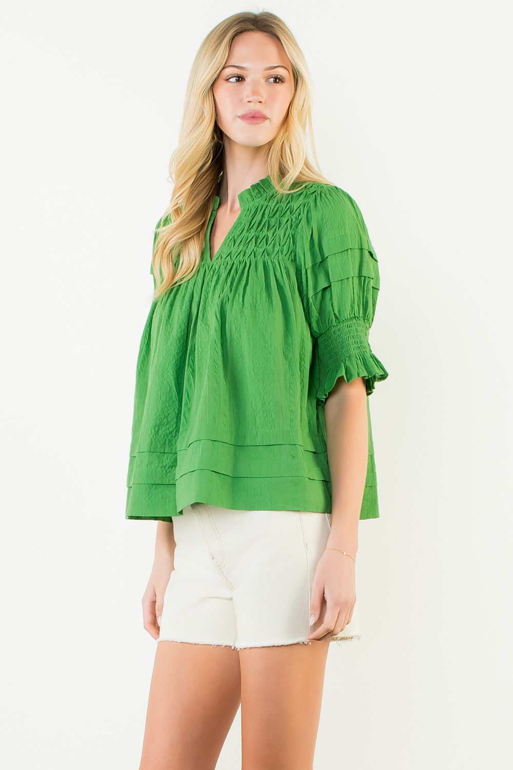 Womens Alexandra short sleeve crinkle detail top in woven cotton with a relaxed silhouette.