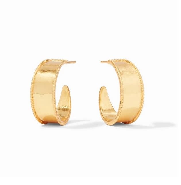 Small Savoy hoop earring in 24K gold plate with hammered finish and twisted wire detail.