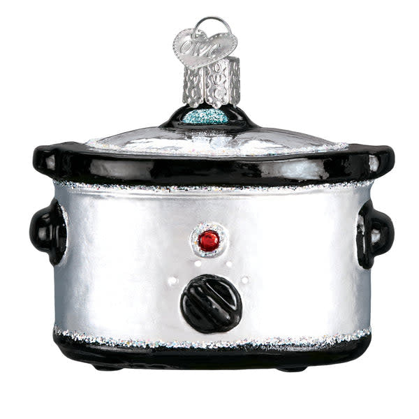 Wooden ornament shaped like a vintage slow cooker with lid handle.