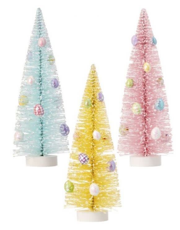 Ten-inch flock bristle Easter tree with glitter eggs on metal stand