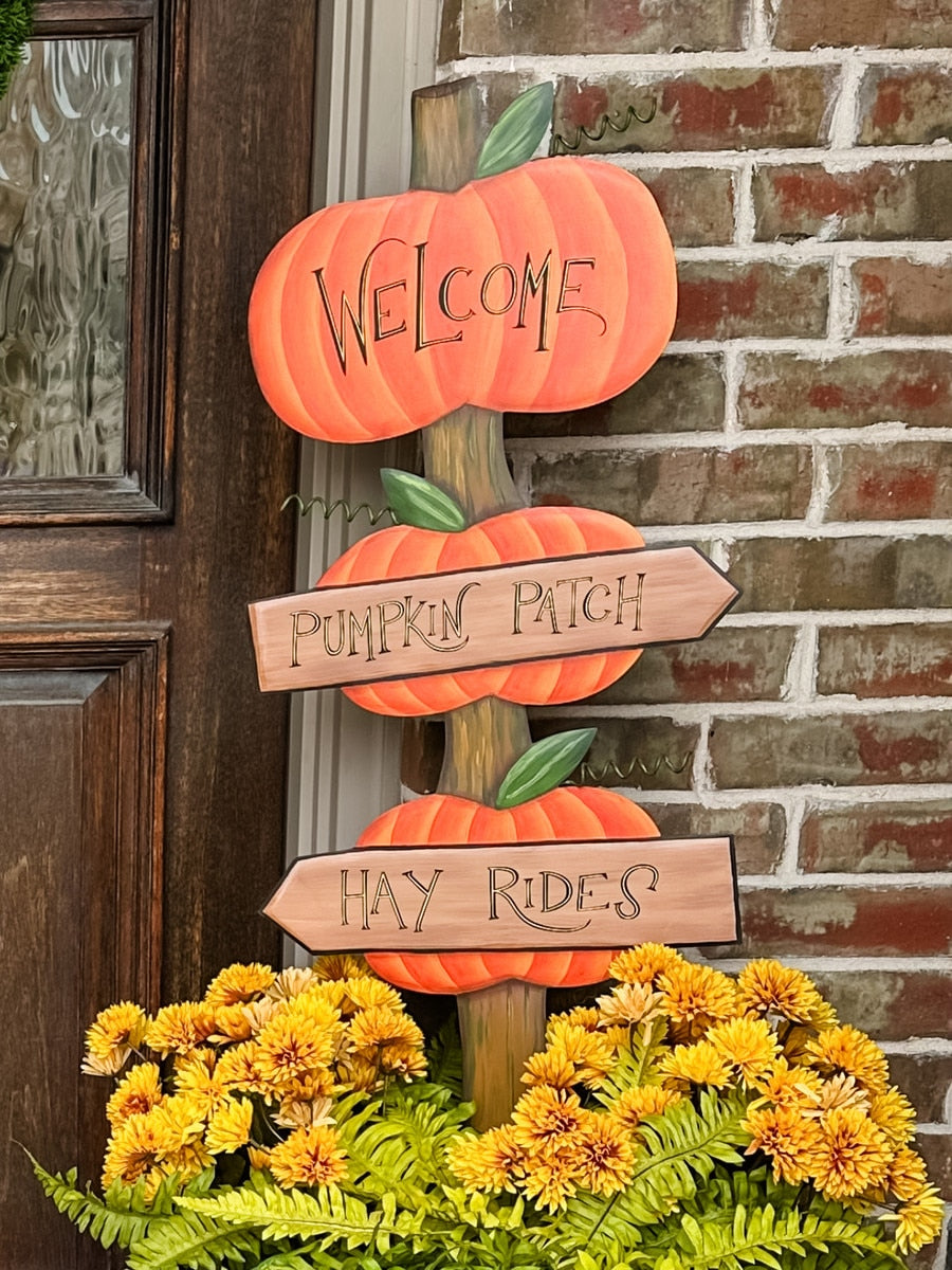 Welcome Pumpkin Directional Sign