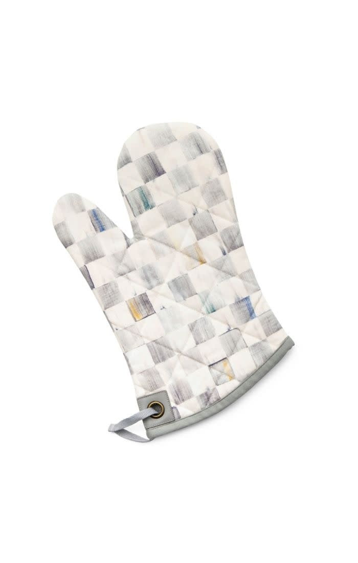 Sterling Check bistro oven mitt in white cotton with a blue checkered pattern.