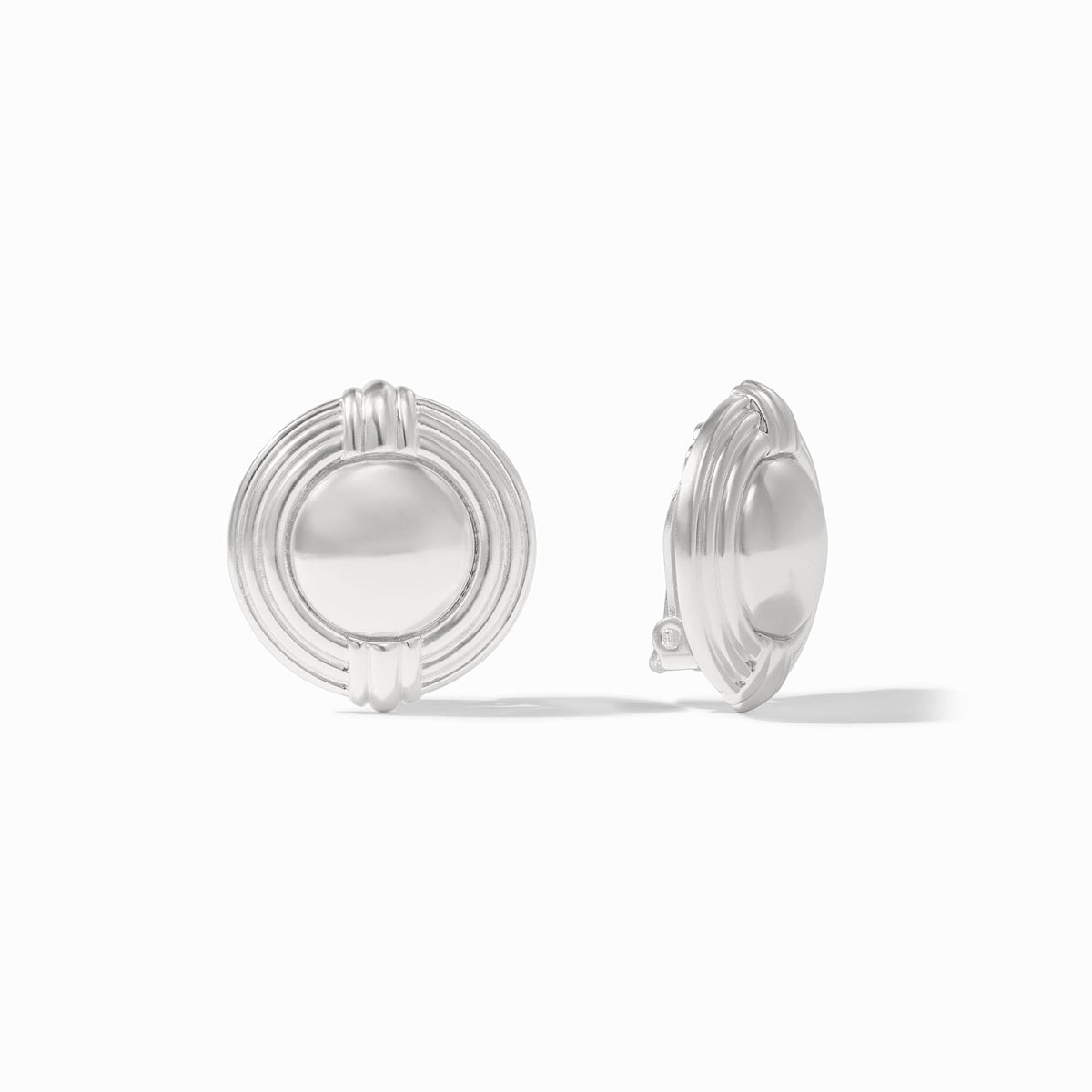 Portofino Statement Clip earring in gold-tone metal with a rectangular silhouette featuring an intricate openwork pattern.