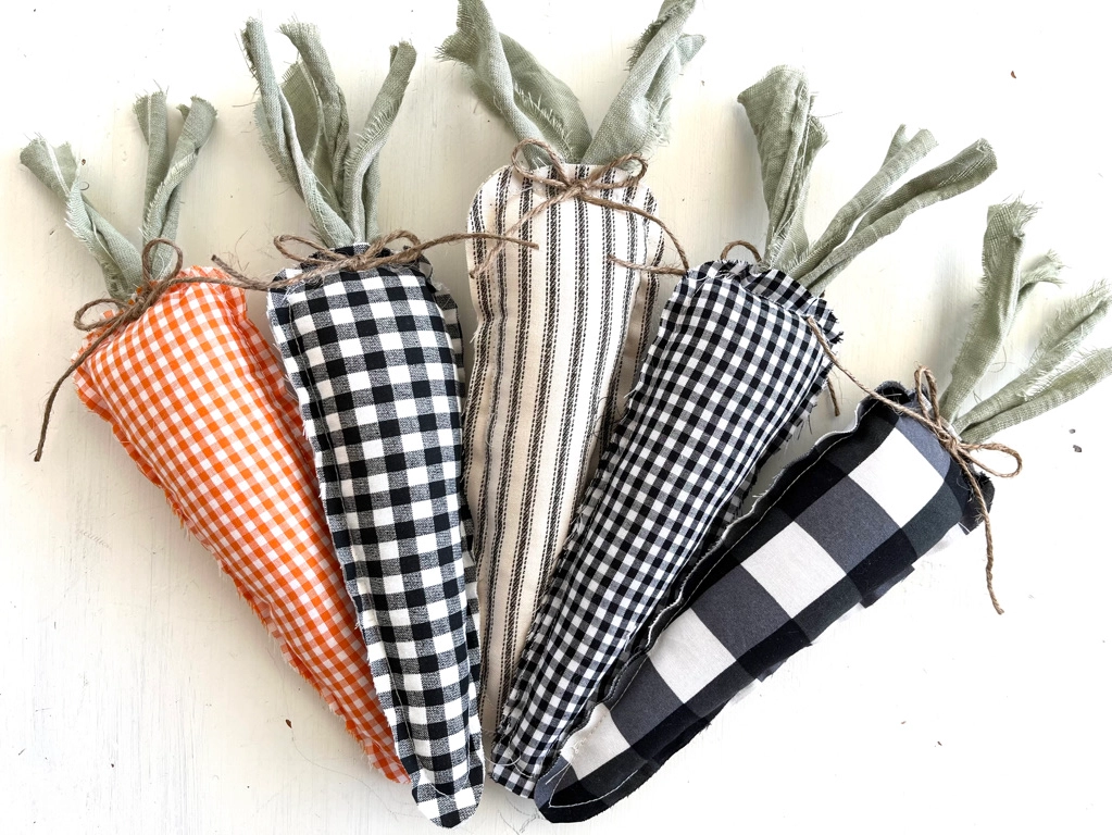 Rustic Fabric Regular Carrots  - Sold Individually