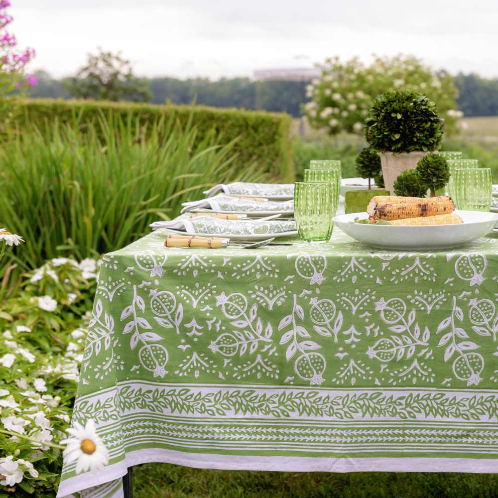 Pomegranate Green Tablecloth 55x55