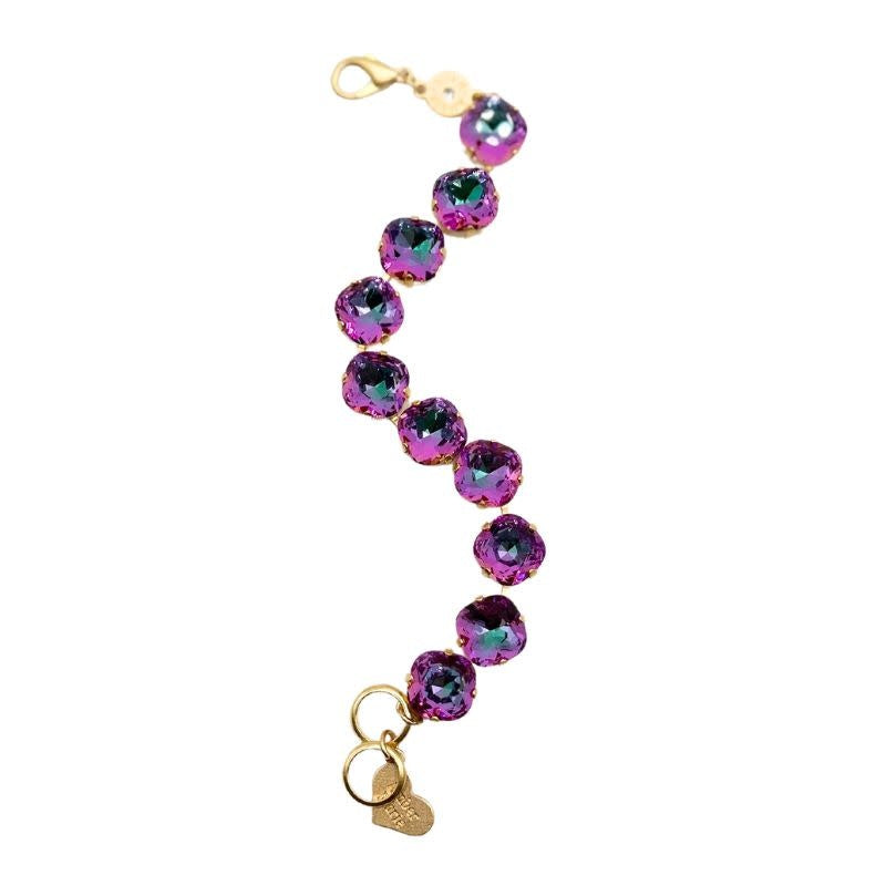 Jere Gold Medium Deluxe Cushion Cut - New Orleans