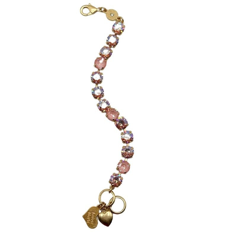 Gold Classic Bracelet Atlanta featuring a sleek metallic finish with an elegant curved silhouette.
