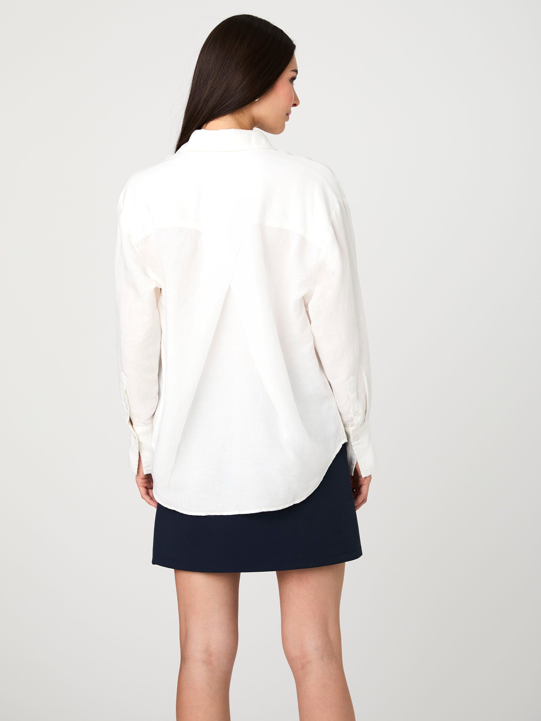 Ellie Birdie oversized linen shirt in light neutral tone with spread collar and button cuffs