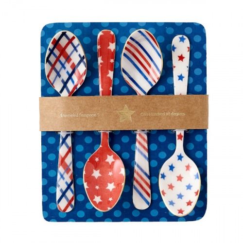 Set of Americana stainless steel spoons with a classic spoon shape.