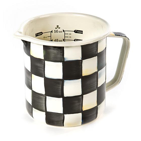 Hand-glazed heavy-gauge steel measuring cup with Courtly Check pattern
