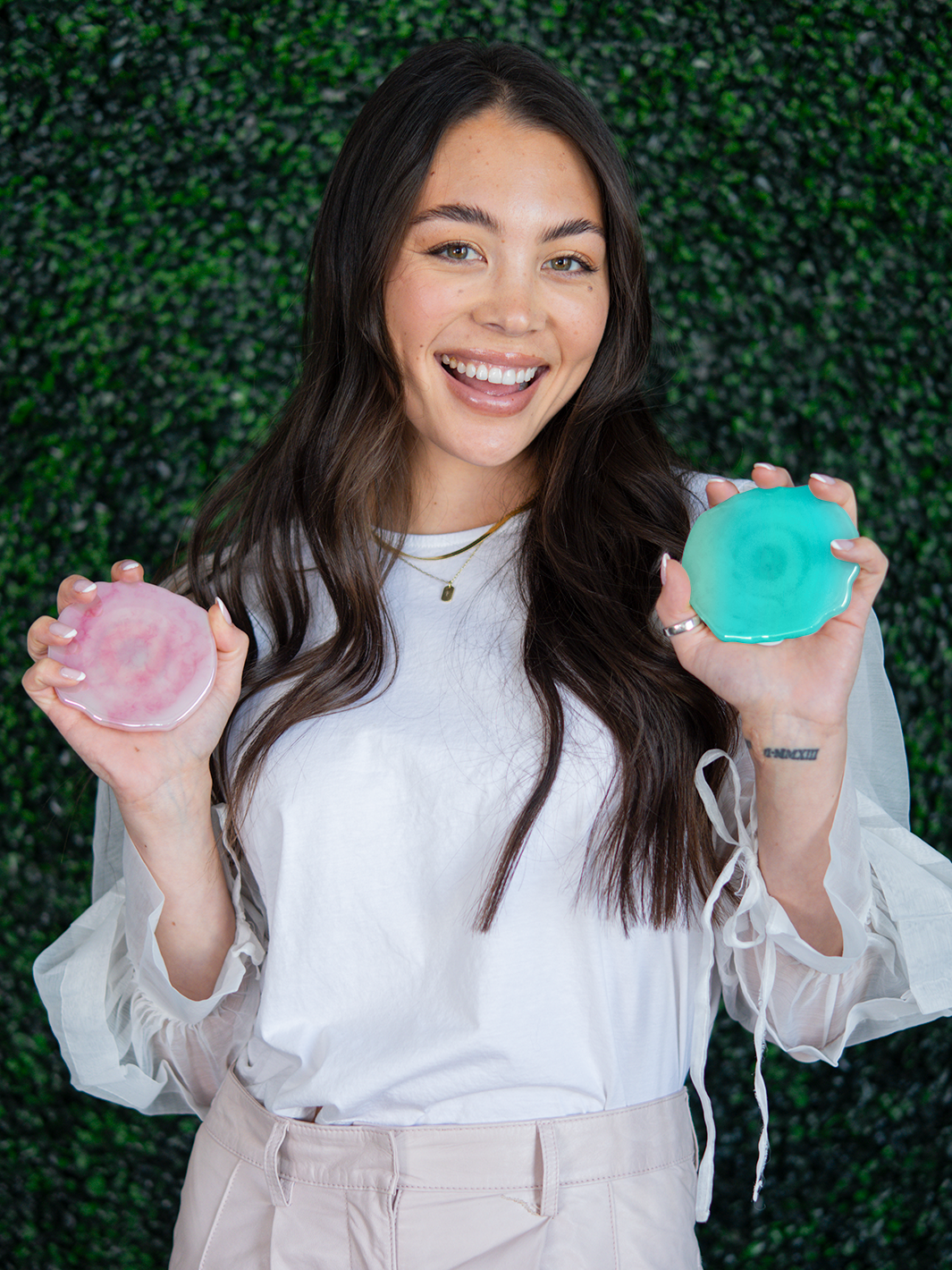 Wireless Charger Crystal Holographic